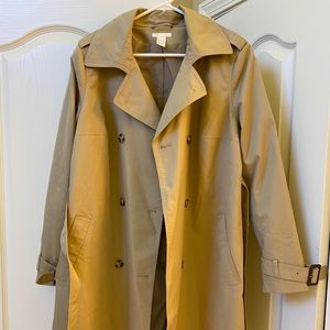 Lightweight H&M maternity khaki trench coat